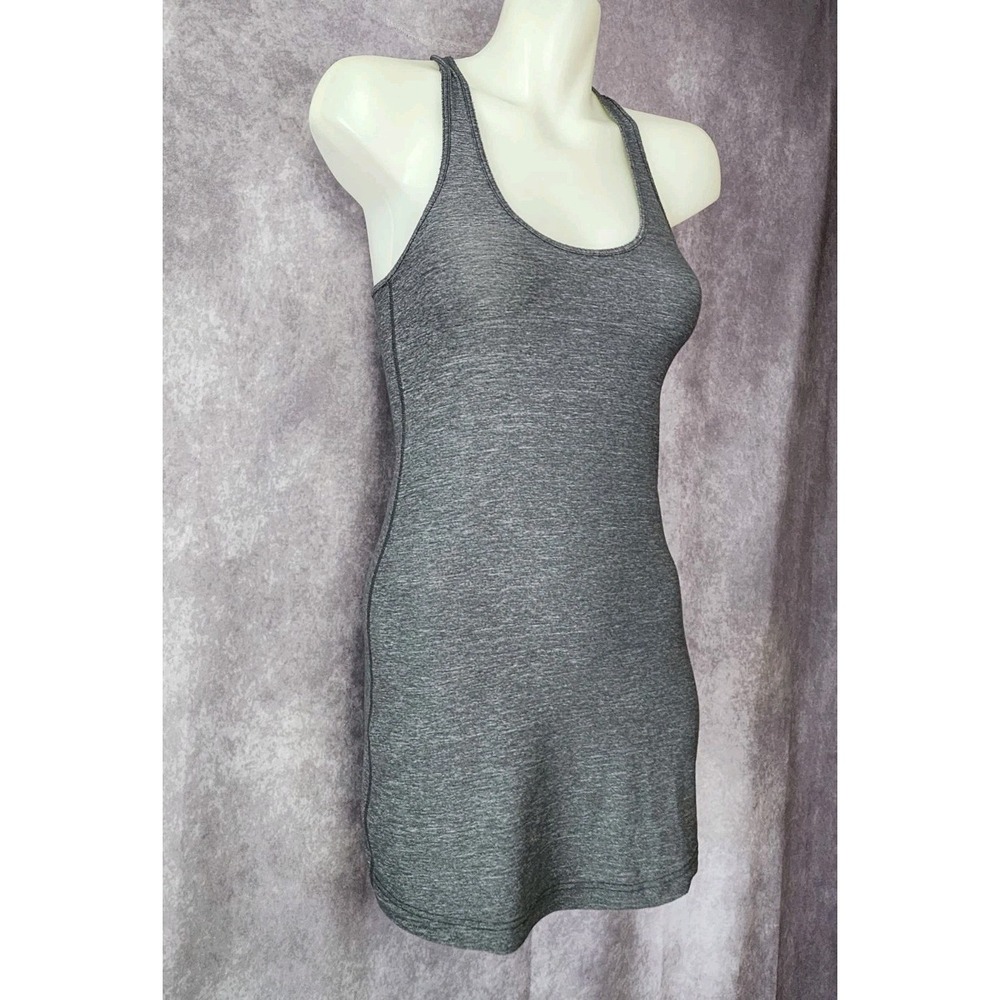 Women's Lululemon Heathered Gray Cool Racerback Tank Top ~ Size 6 - Picture 1 of 5